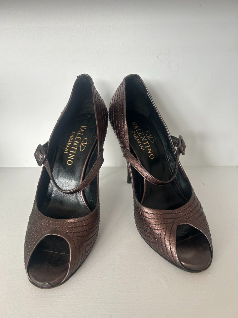VALENTINO GARAVANI Leather Peep Toe Heels EU 39 Metallic Bronze Shoes 8.5/9 - Picture 7 of 7